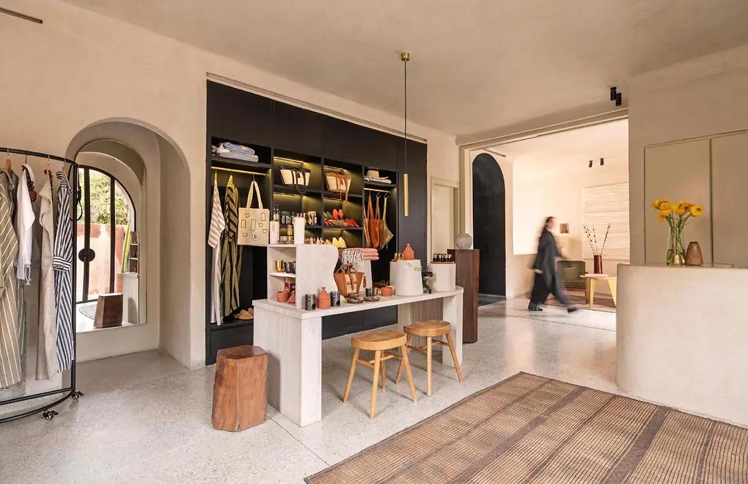 Maison Brummell Majorelle-1